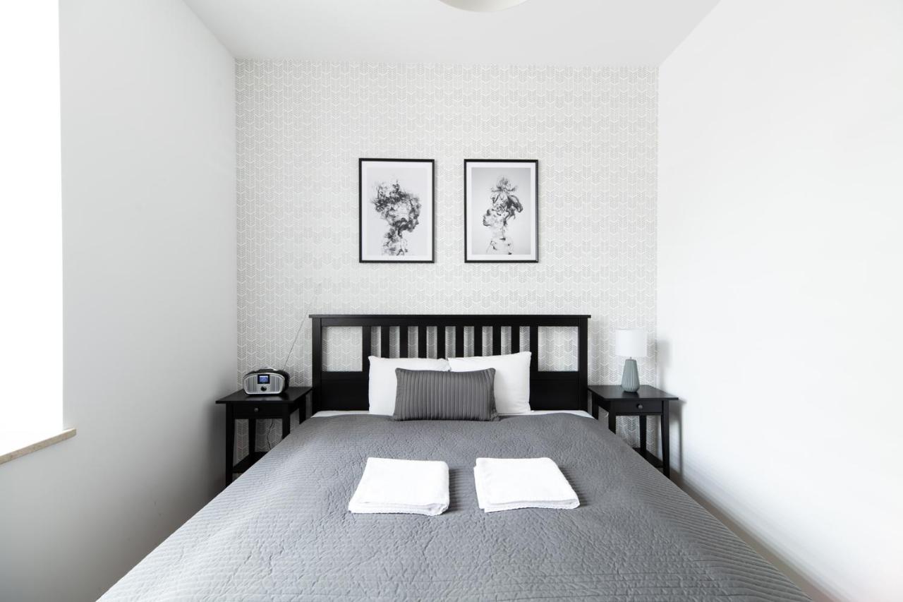 Neo Unique & Bright Apartments, Free Parking, 15Min Old Town & Kazimierz - By Homelike Krakow Ngoại thất bức ảnh