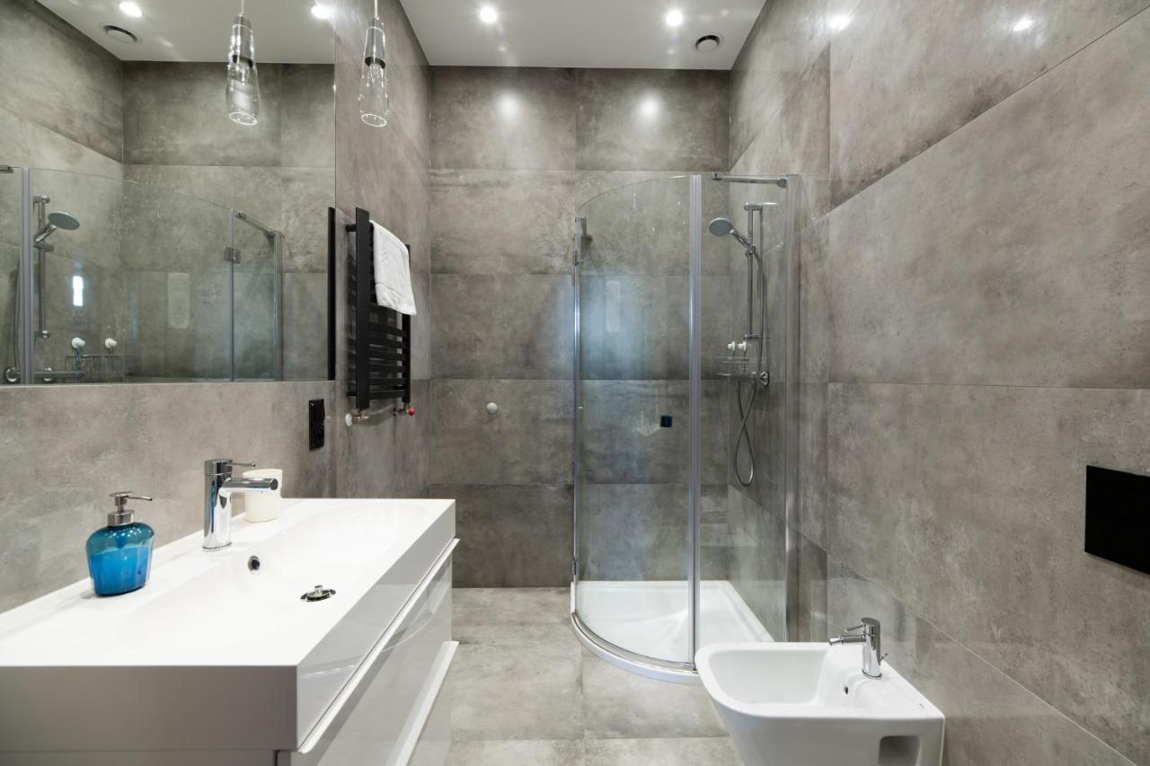 Neo Unique & Bright Apartments, Free Parking, 15Min Old Town & Kazimierz - By Homelike Krakow Ngoại thất bức ảnh