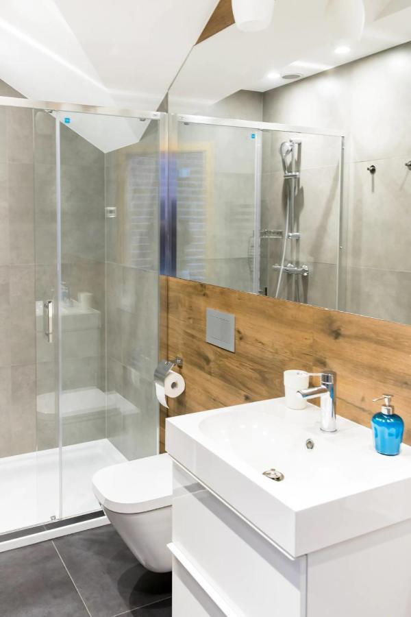 Neo Unique & Bright Apartments, Free Parking, 15Min Old Town & Kazimierz - By Homelike Krakow Ngoại thất bức ảnh