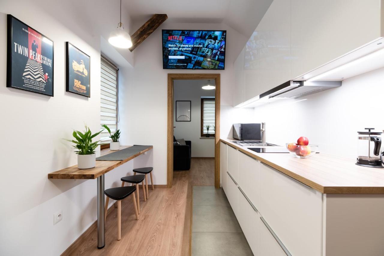 Neo Unique & Bright Apartments, Free Parking, 15Min Old Town & Kazimierz - By Homelike Krakow Ngoại thất bức ảnh